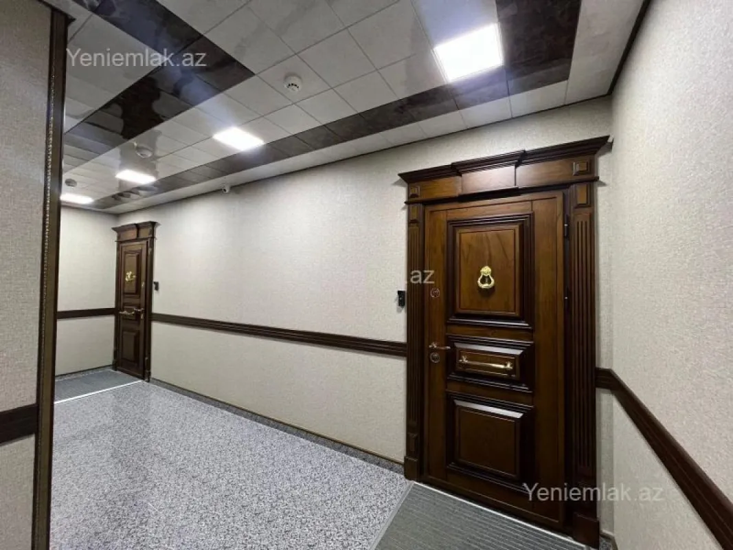 Satılır 4 otaqlı yeni tikili 161 m²