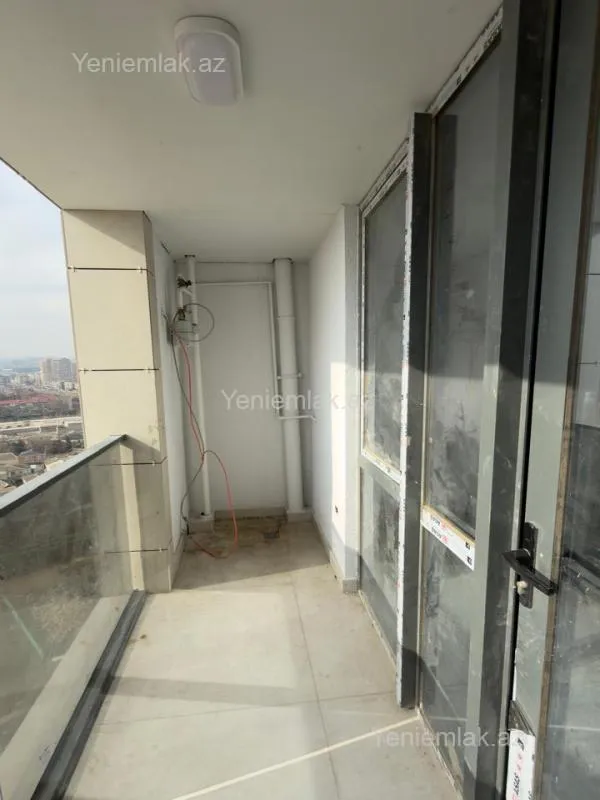 Satılır 3 otaqlı yeni tikili 72 m²