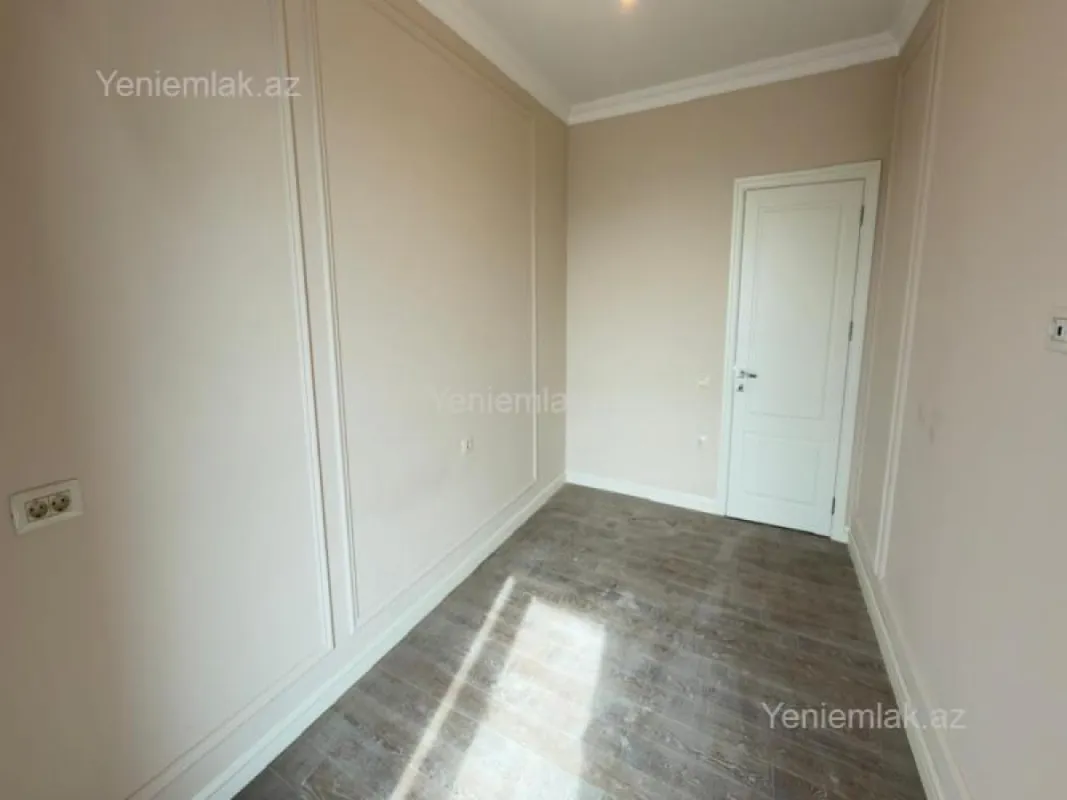 Satılır 3 otaqlı yeni tikili 72 m²