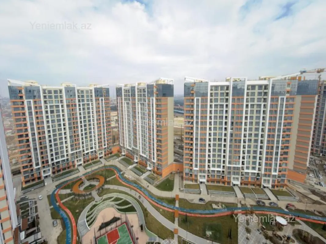 Satılır 3 otaqlı yeni tikili 72 m²