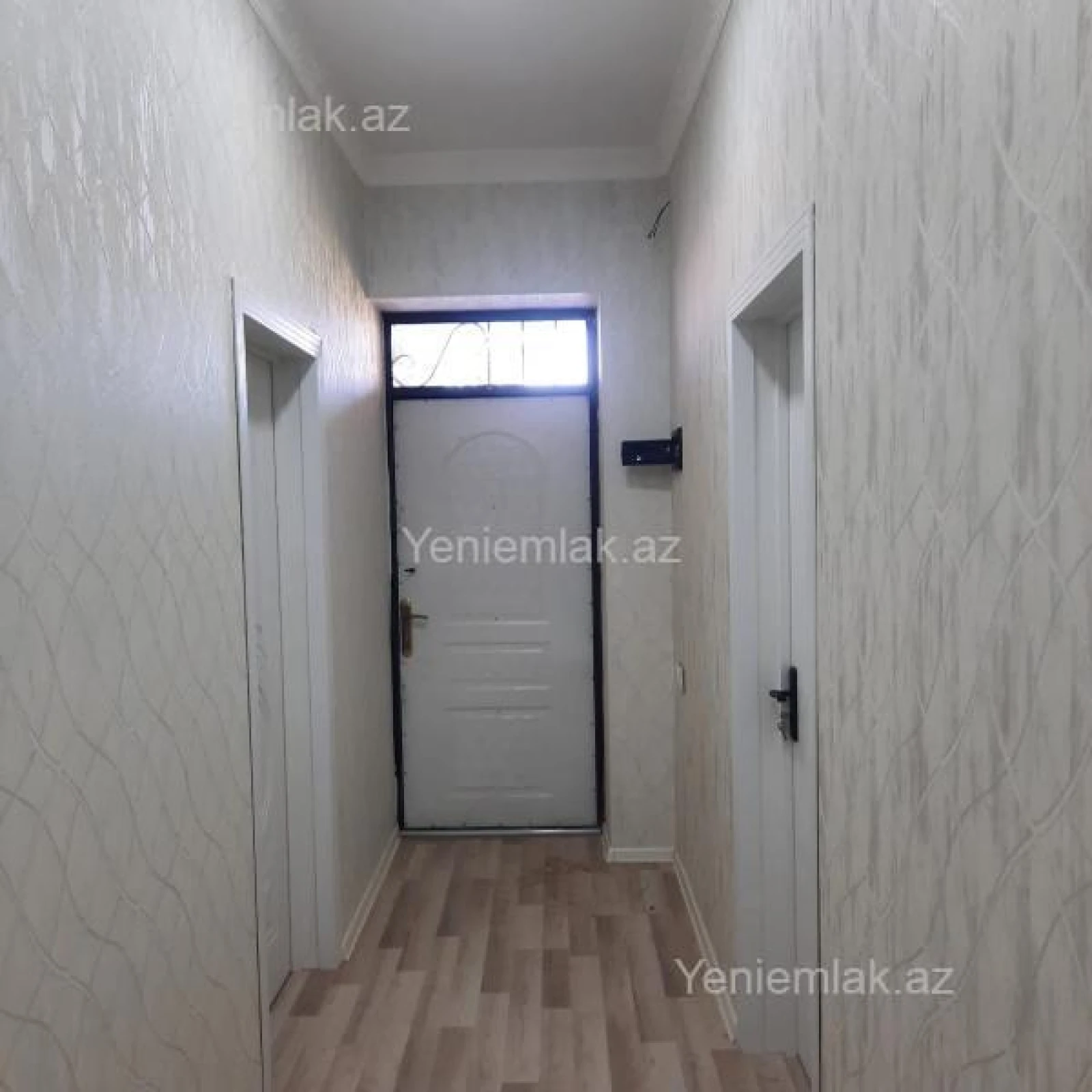 Satılır 4 otaqlı həyət evi 135 m²