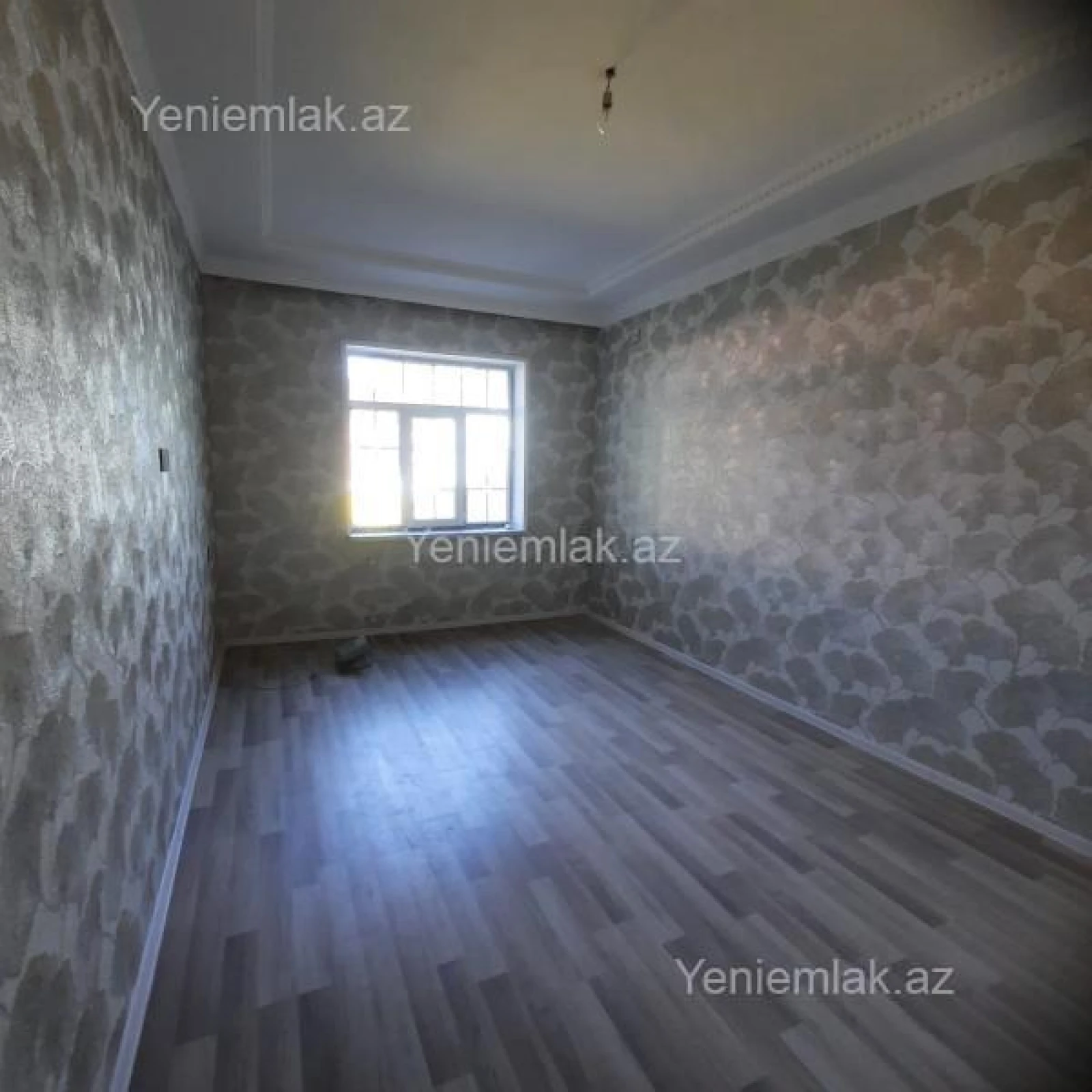 Satılır 4 otaqlı həyət evi 135 m²