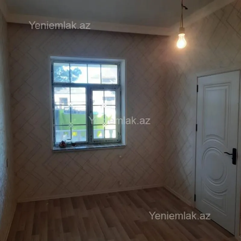 Satılır 4 otaqlı həyət evi 135 m²