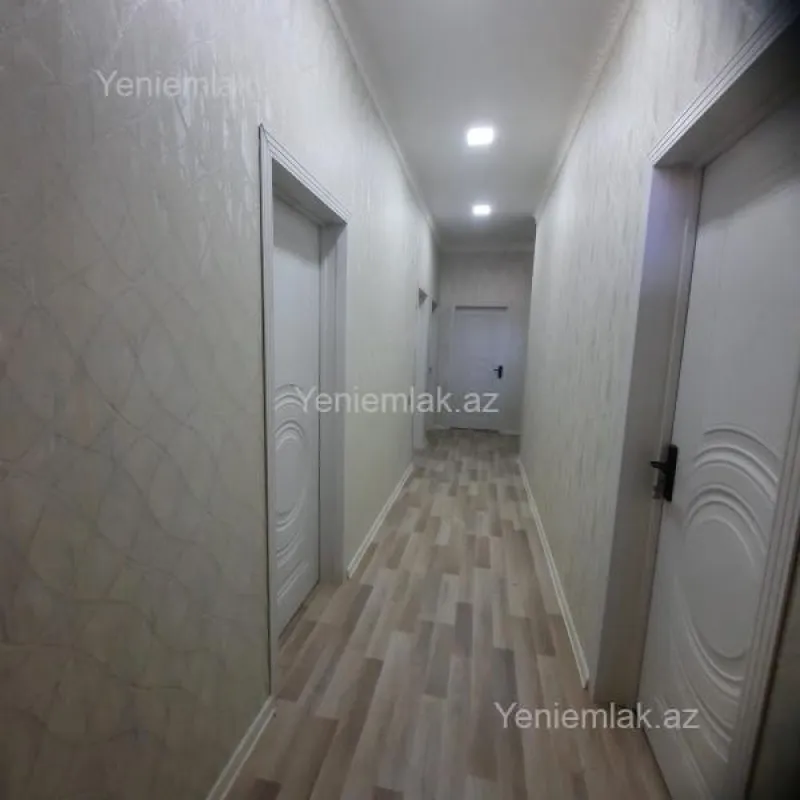 Satılır 4 otaqlı həyət evi 135 m²