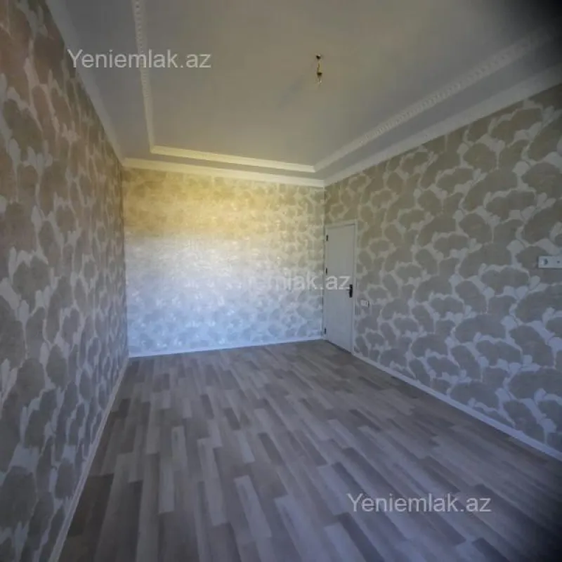 Satılır 4 otaqlı həyət evi 135 m²