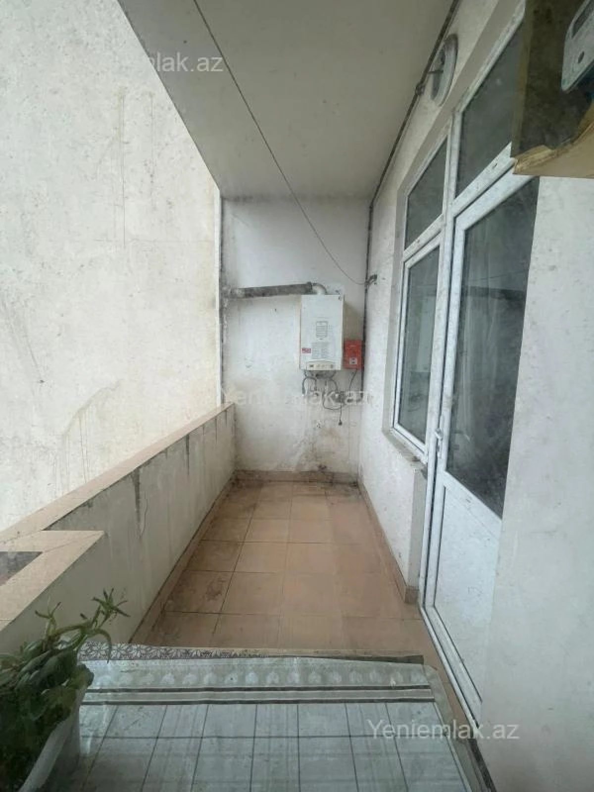 Satılır 3 otaqlı yeni tikili 120 m²