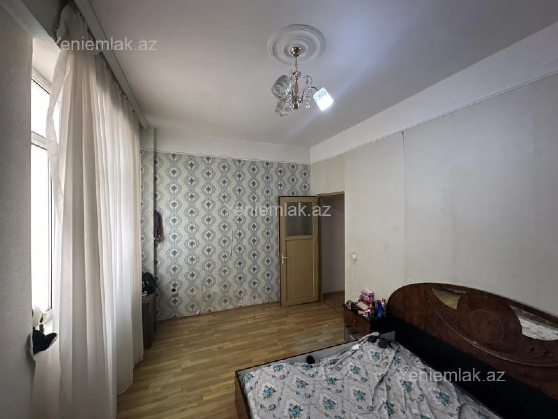 Satılır 2 otaqlı yeni tikili 72 m²