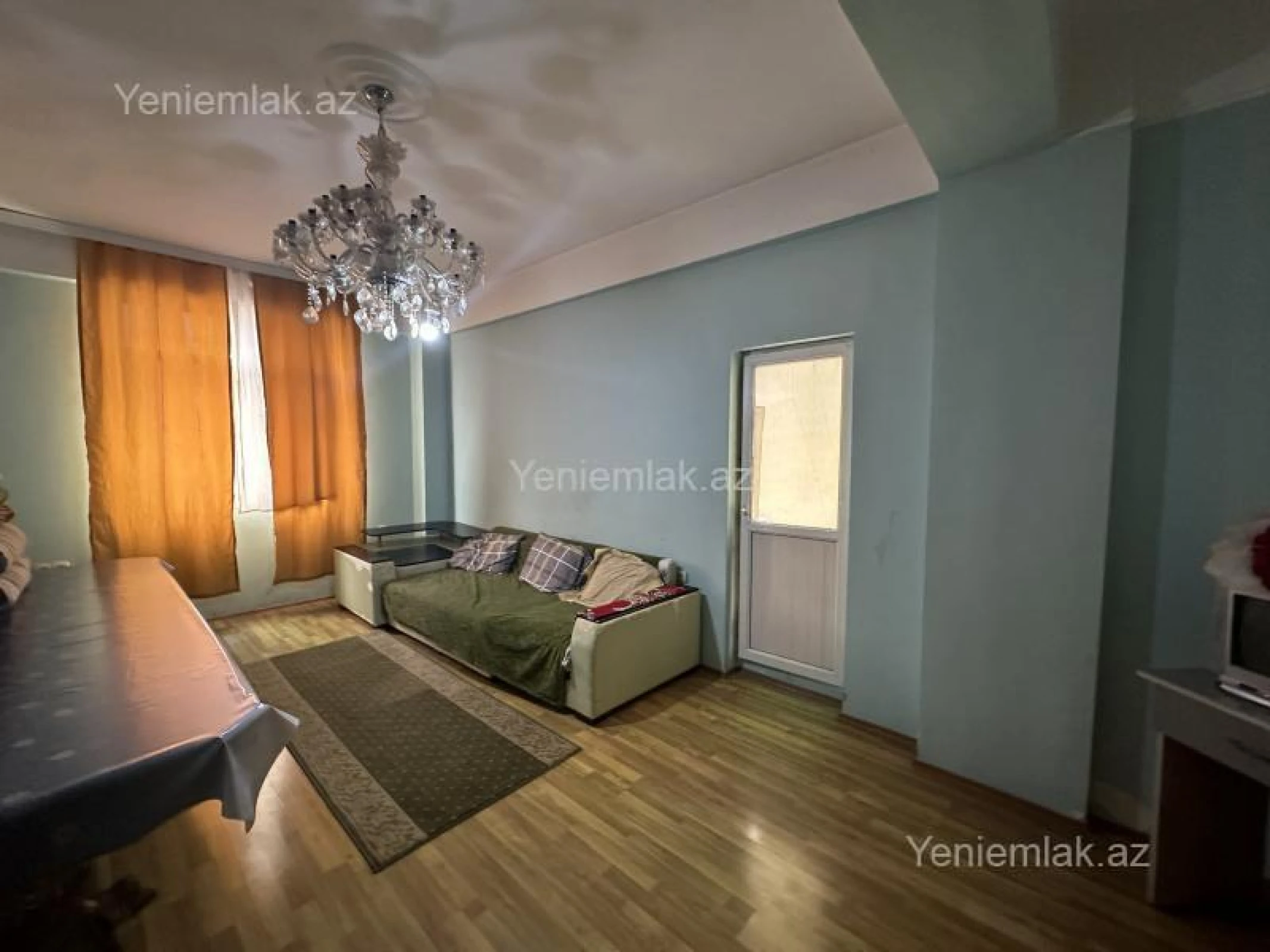 Satılır 2 otaqlı yeni tikili 72 m²