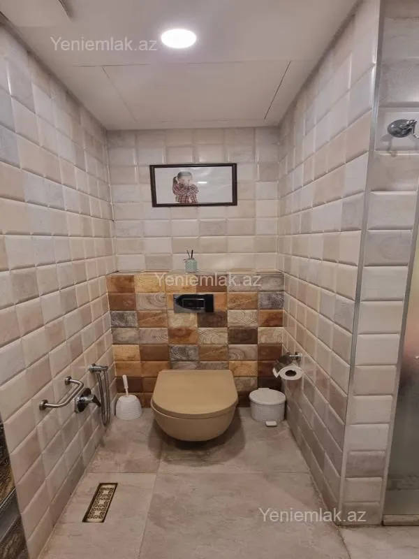 Satılır 3 otaqlı yeni tikili 110 m²