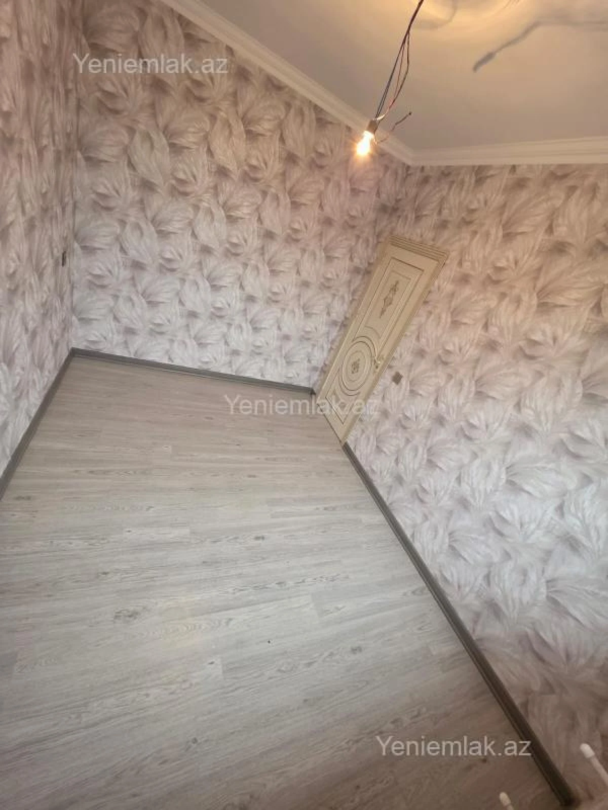 Satılır 5 otaqlı həyət evi 140 m²