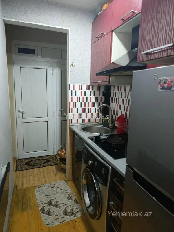 Satılır 2 otaqlı köhnə tikili 45 m²