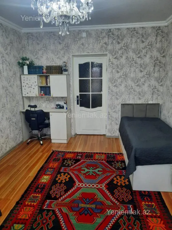 Satılır 3 otaqlı köhnə tikili 70 m²