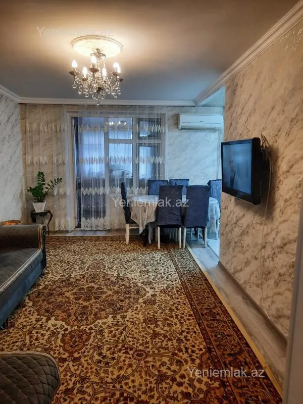 Satılır 3 otaqlı köhnə tikili 70 m²
