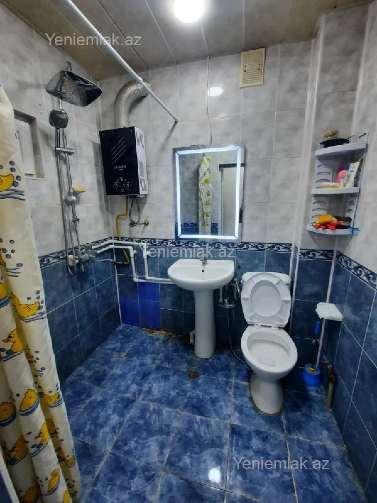 Satılır 3 otaqlı köhnə tikili 70 m²