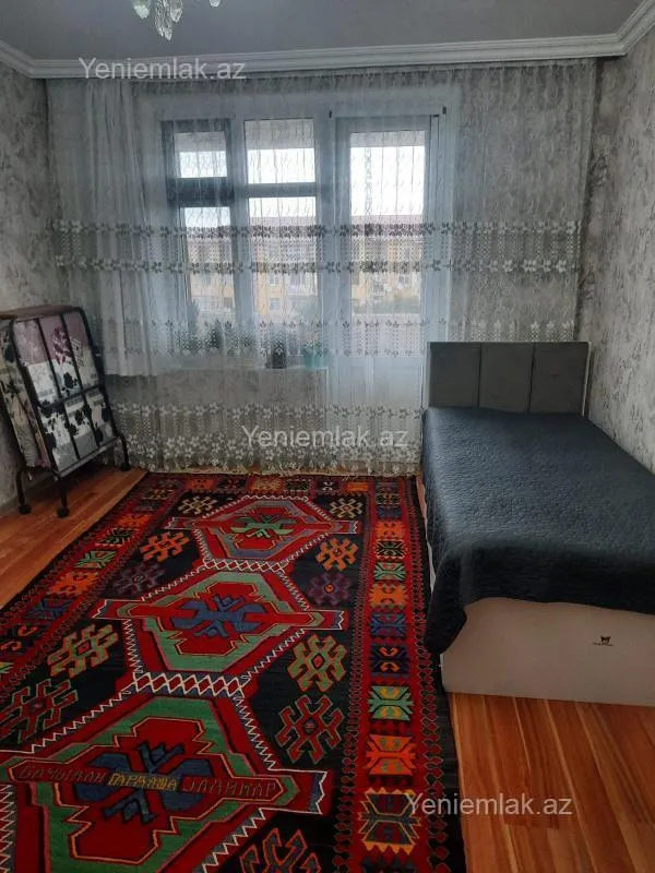 Satılır 3 otaqlı köhnə tikili 70 m²