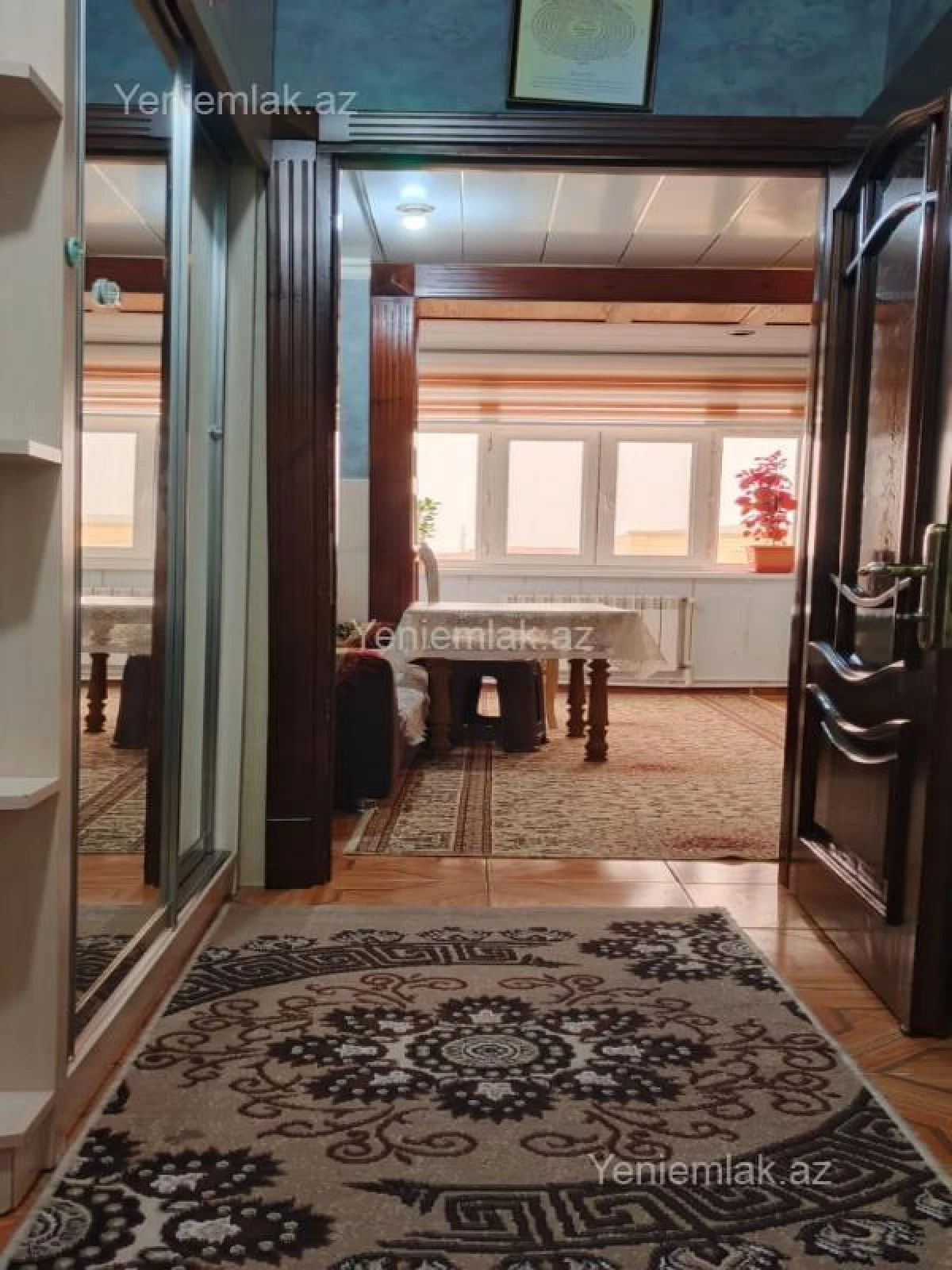 Satılır 2 otaqlı köhnə tikili 55 m²