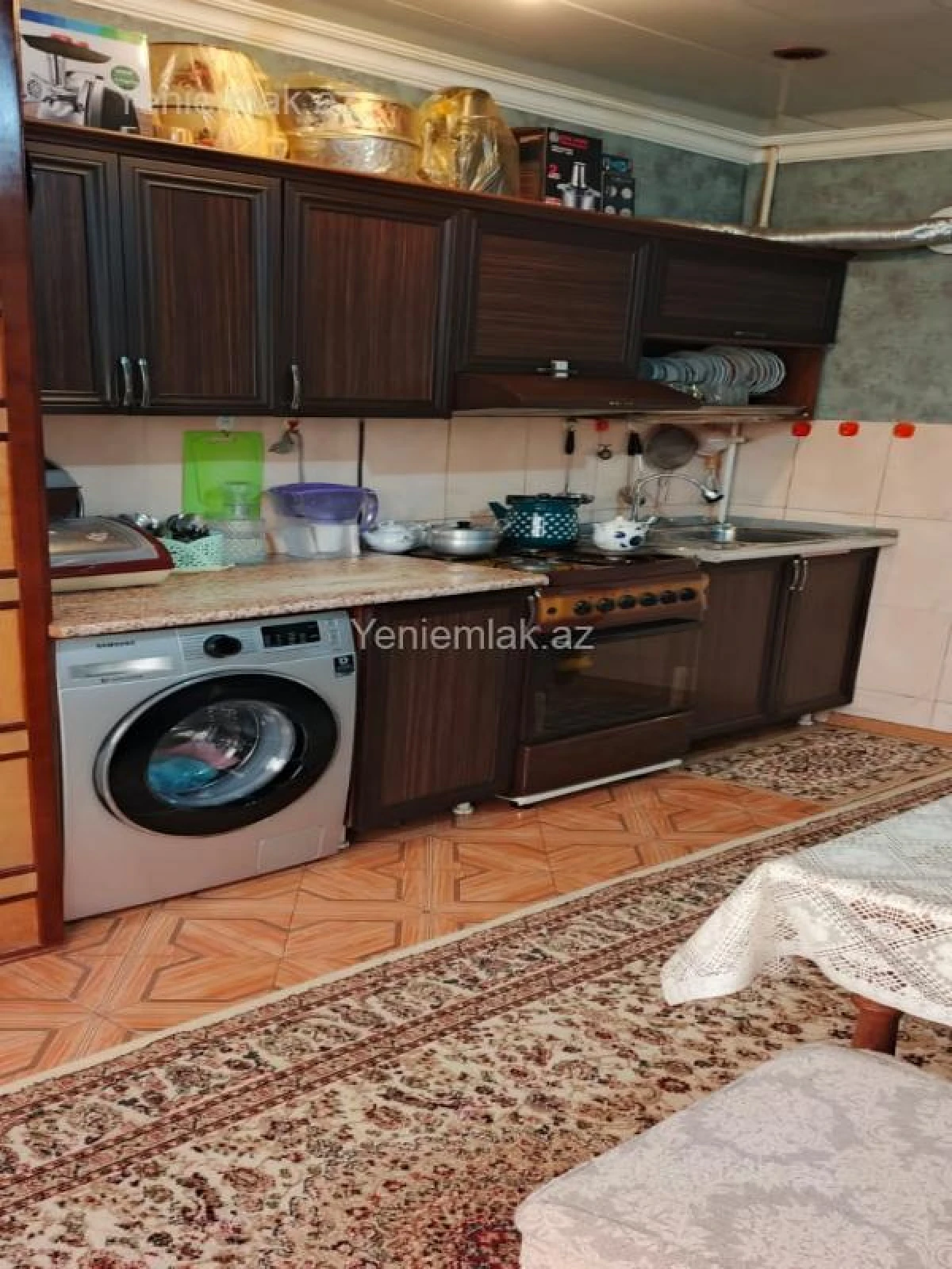 Satılır 2 otaqlı köhnə tikili 55 m²