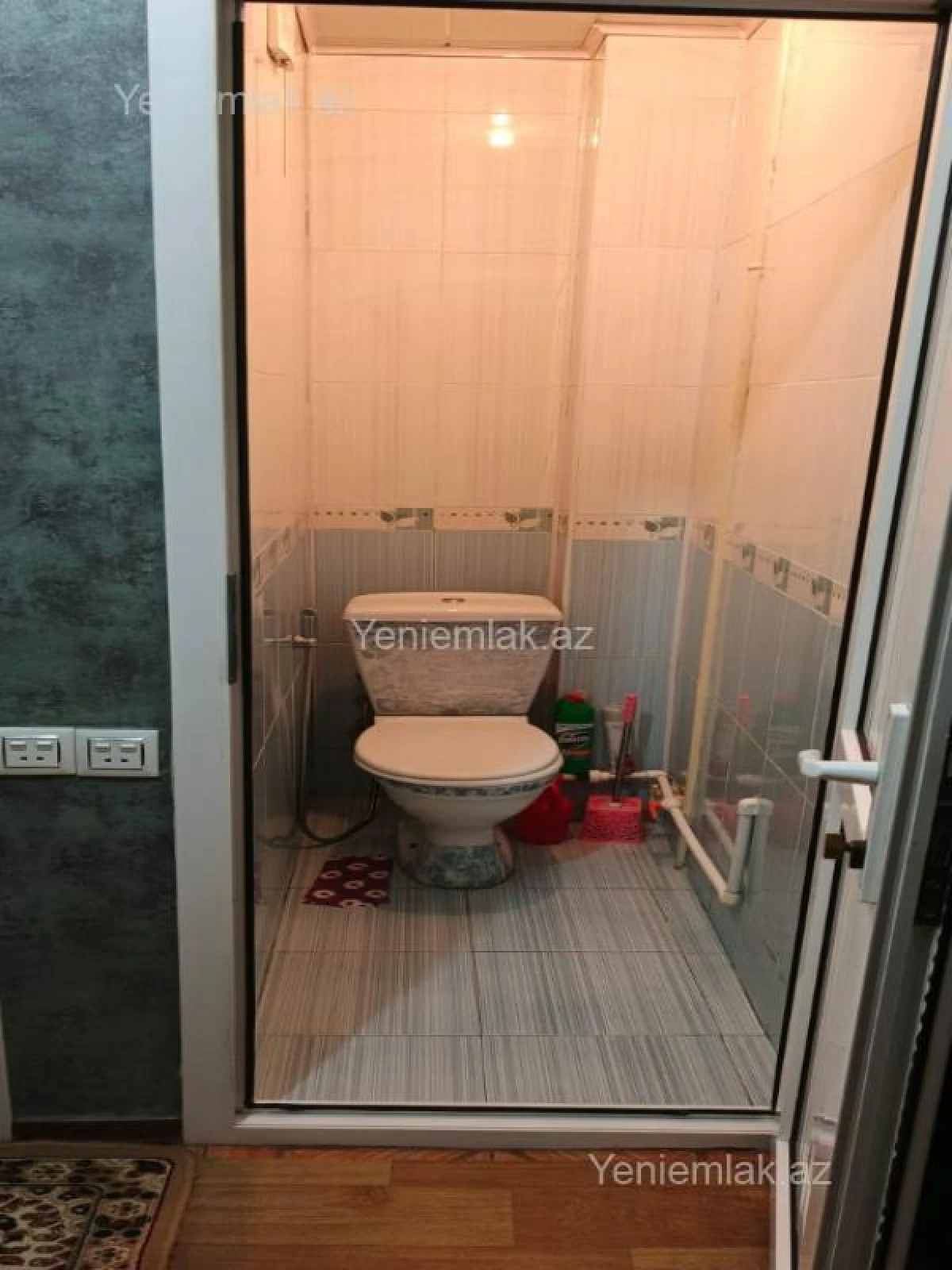 Satılır 2 otaqlı köhnə tikili 55 m²