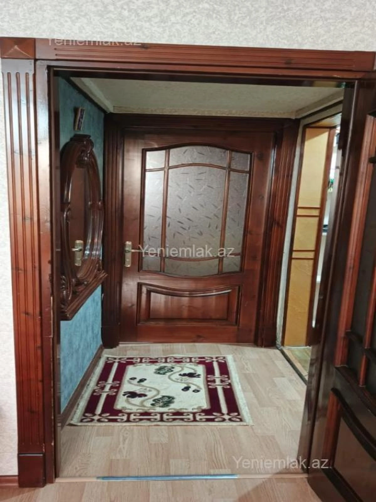 Satılır 2 otaqlı köhnə tikili 55 m²
