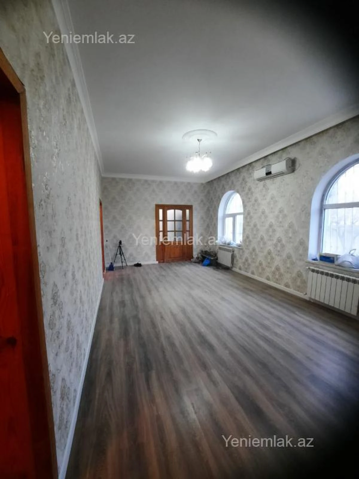 Satılır 4 otaqlı həyət evi 135 m²