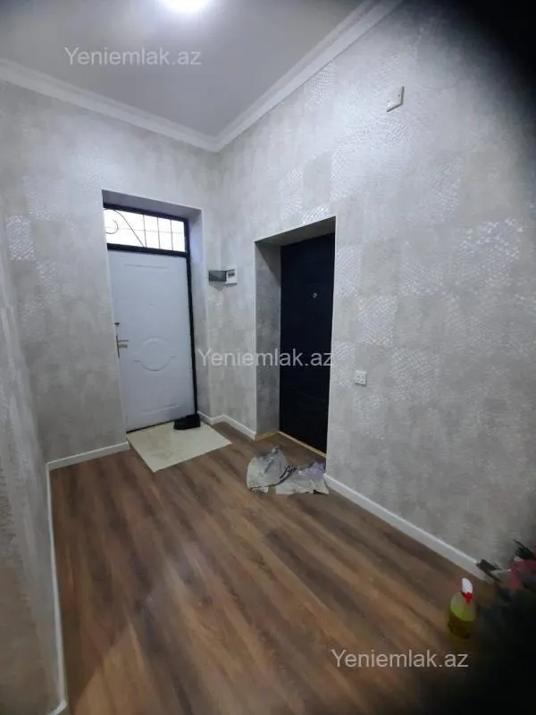 Satılır 4 otaqlı həyət evi 135 m²