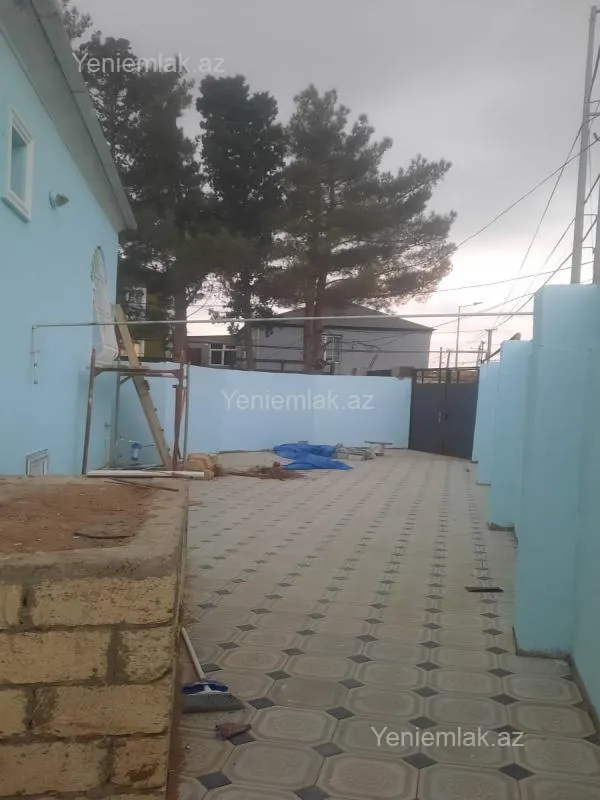 Satılır 4 otaqlı həyət evi 135 m²