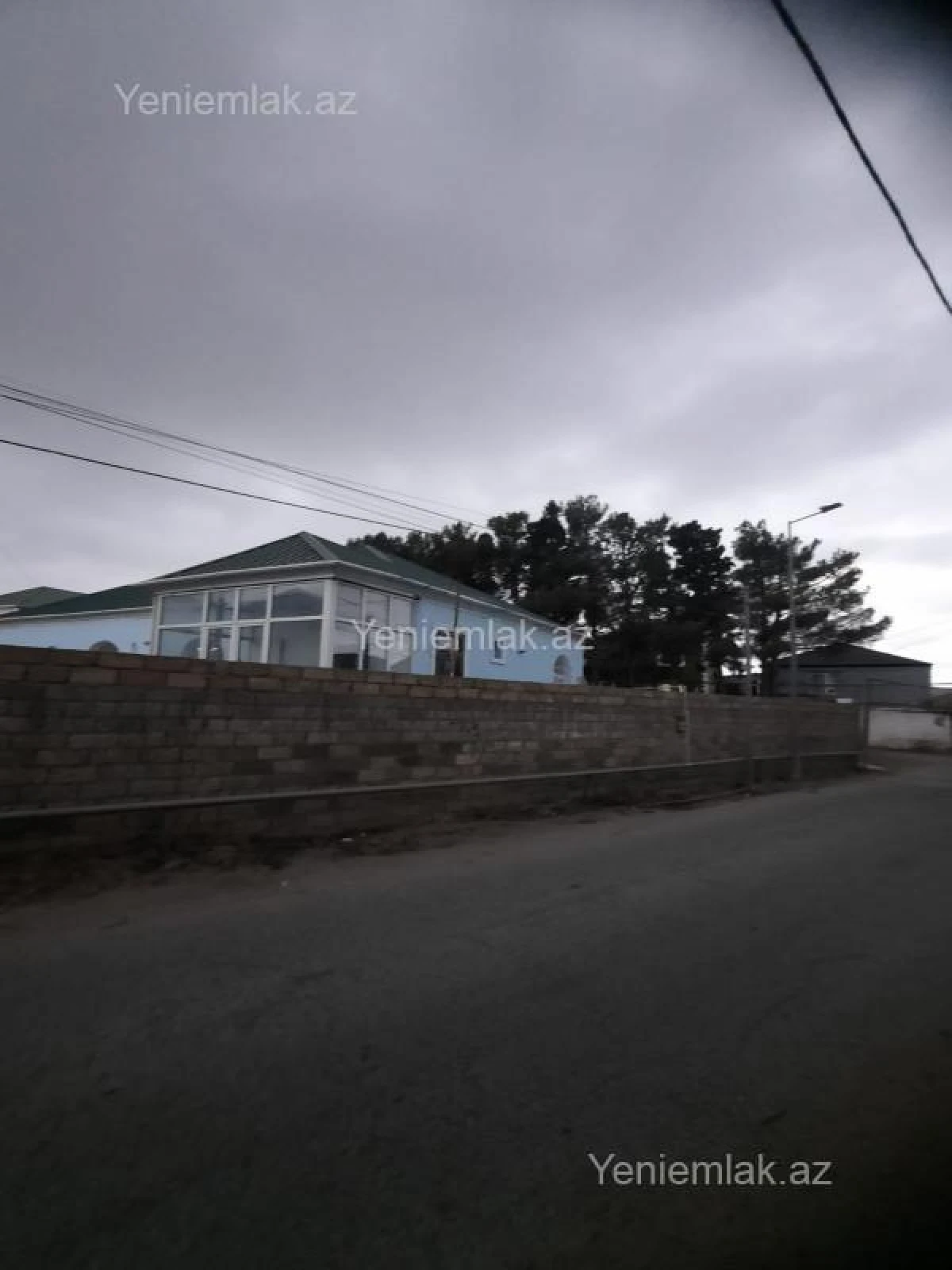 Satılır 4 otaqlı həyət evi 135 m²