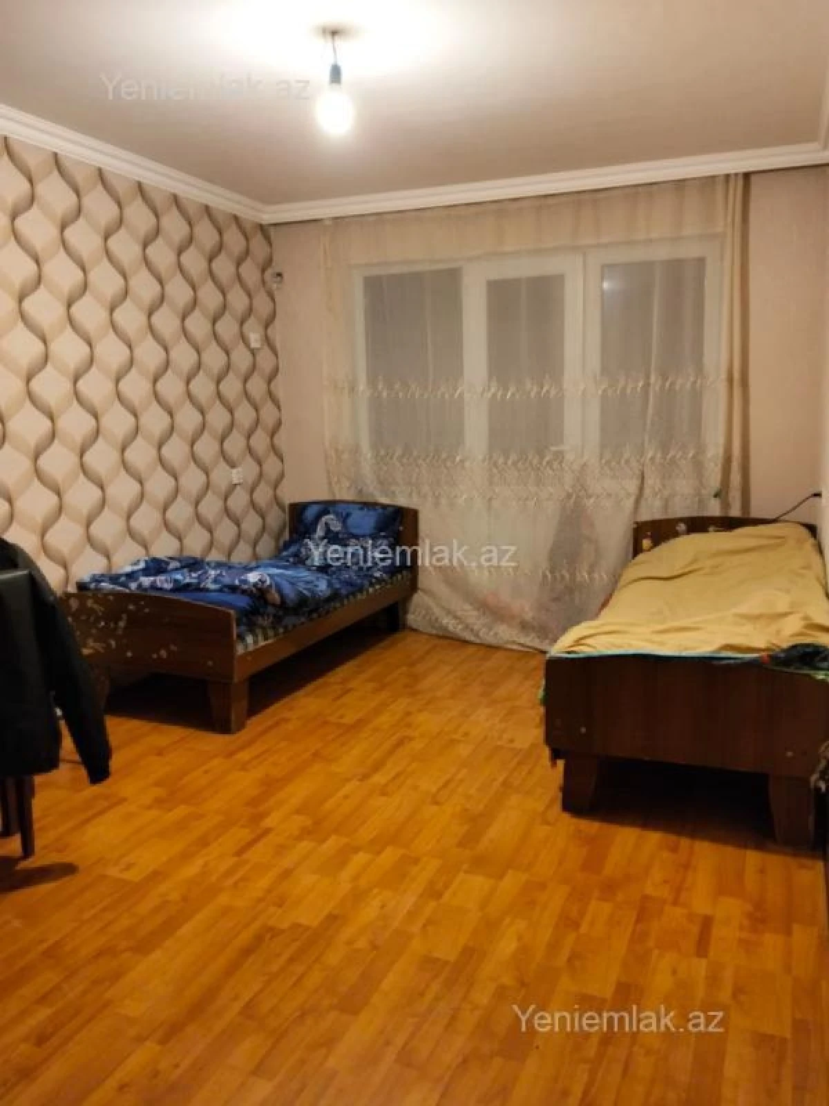 Satılır 1 otaqlı köhnə tikili 31 m²