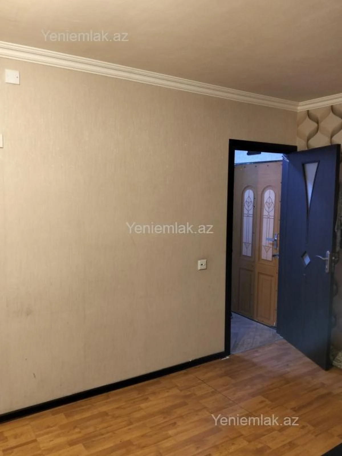 Satılır 1 otaqlı köhnə tikili 31 m²