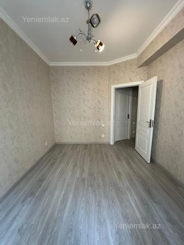 Satılır 4 otaqlı yeni tikili 96 m²