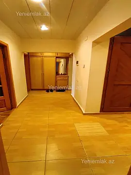 Satılır 4 otaqlı köhnə tikili 90 m²