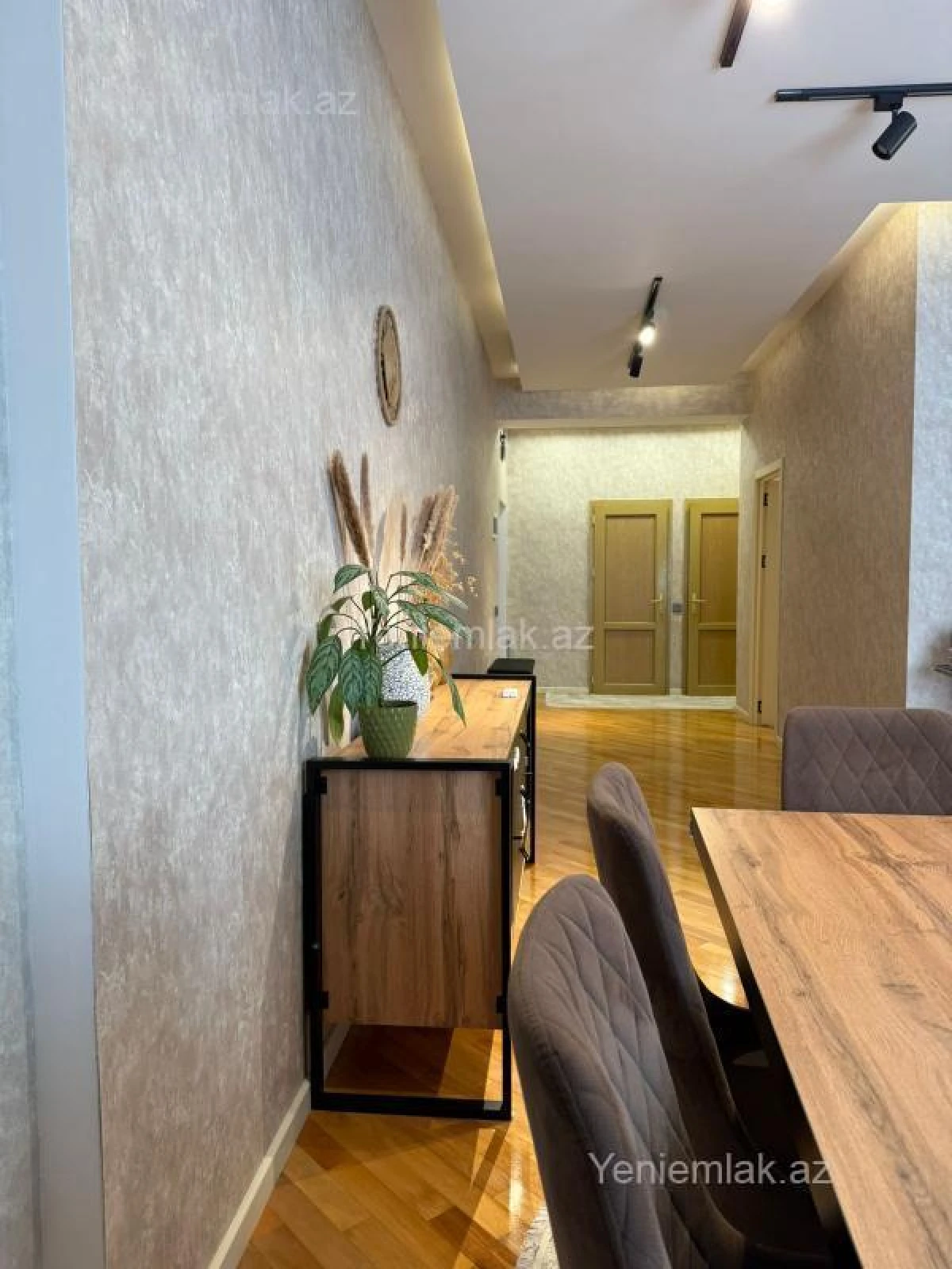 Satılır 3 otaqlı yeni tikili 93 m²