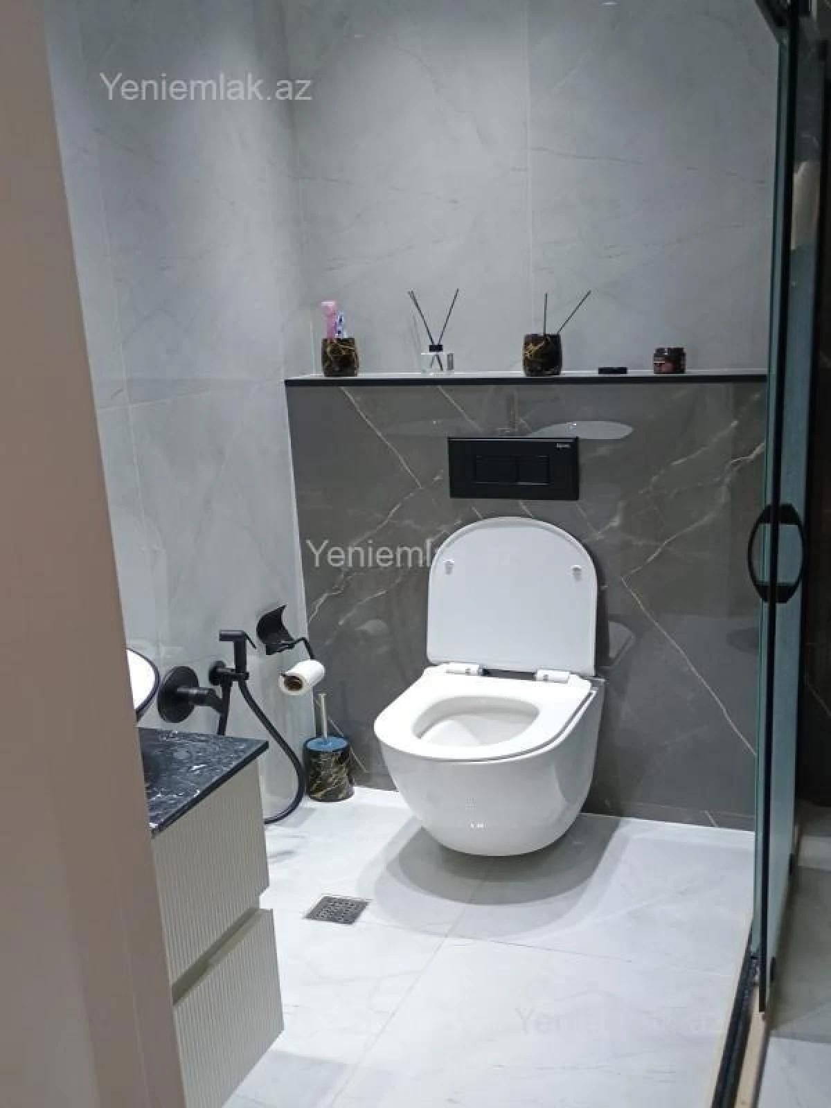 Satılır 2 otaqlı yeni tikili 57 m²