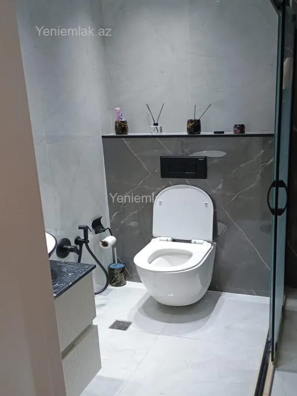 Satılır 2 otaqlı yeni tikili 57 m²