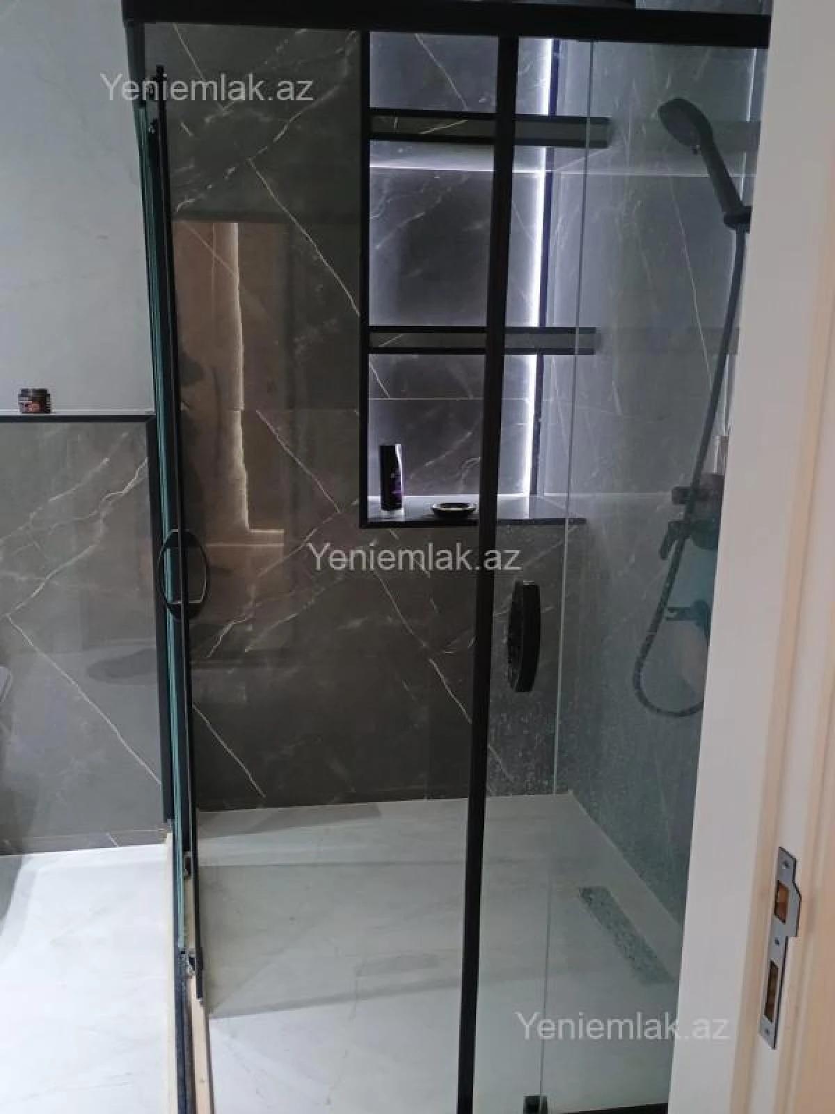 Satılır 2 otaqlı yeni tikili 57 m²