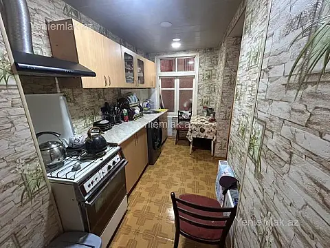Satılır 5 otaqlı həyət evi 100 m²