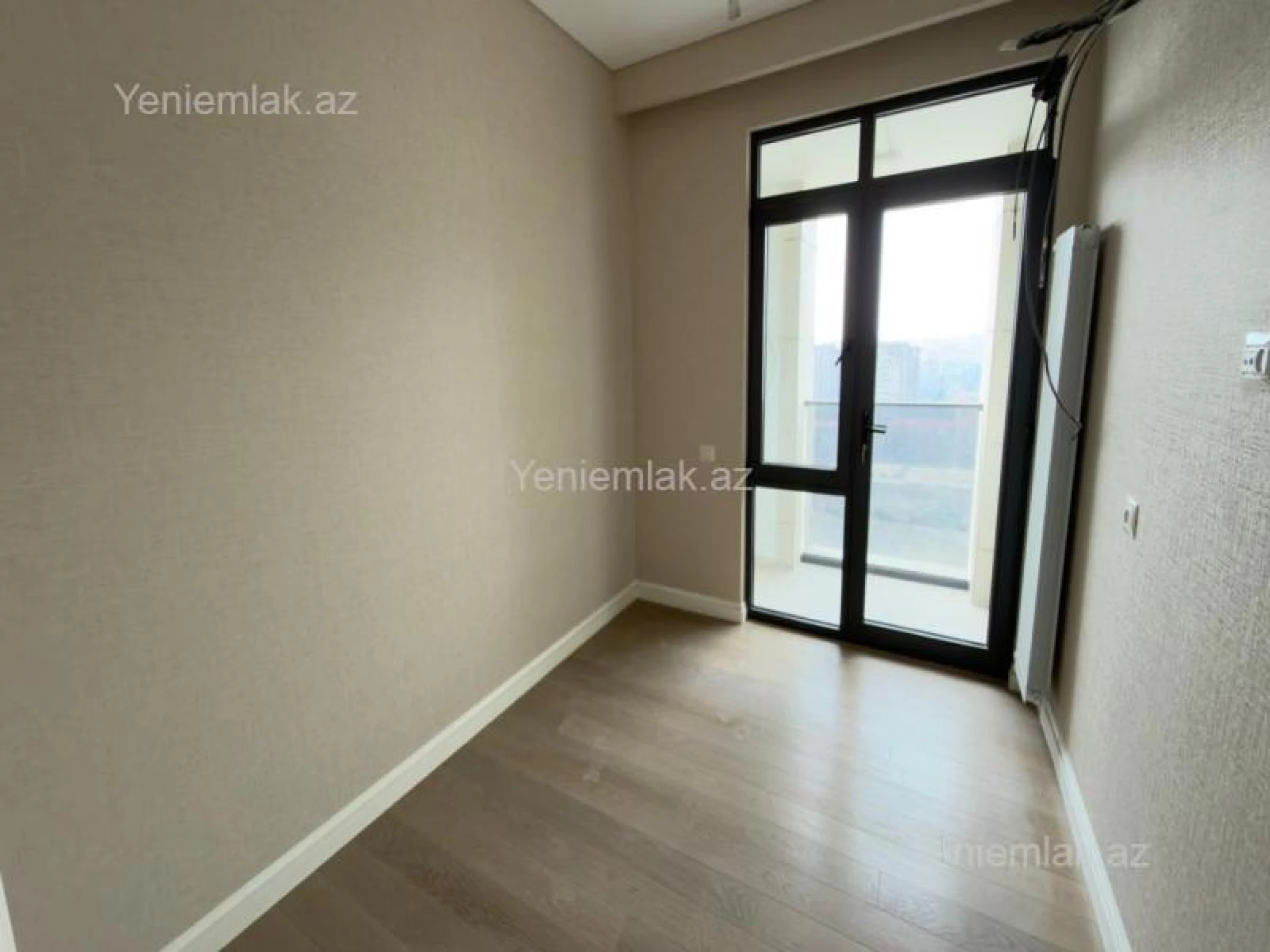 Satılır 3 otaqlı yeni tikili 68 m²
