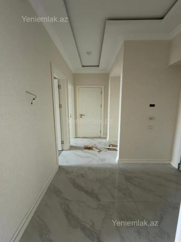 Satılır 3 otaqlı yeni tikili 68 m²