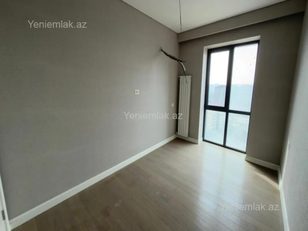 Satılır 3 otaqlı yeni tikili 68 m²