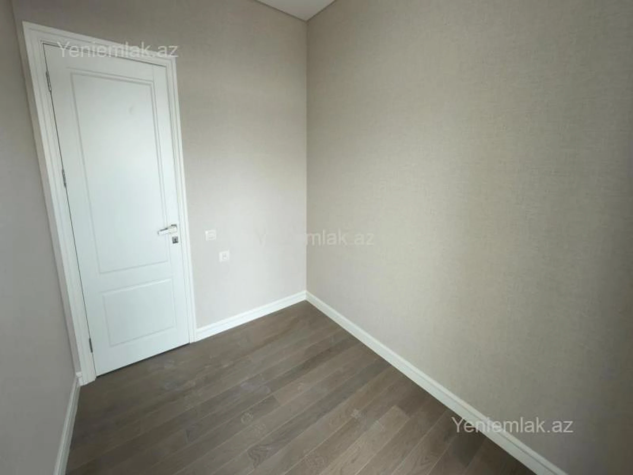 Satılır 3 otaqlı yeni tikili 68 m²