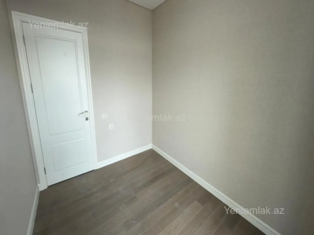 Satılır 3 otaqlı yeni tikili 68 m²