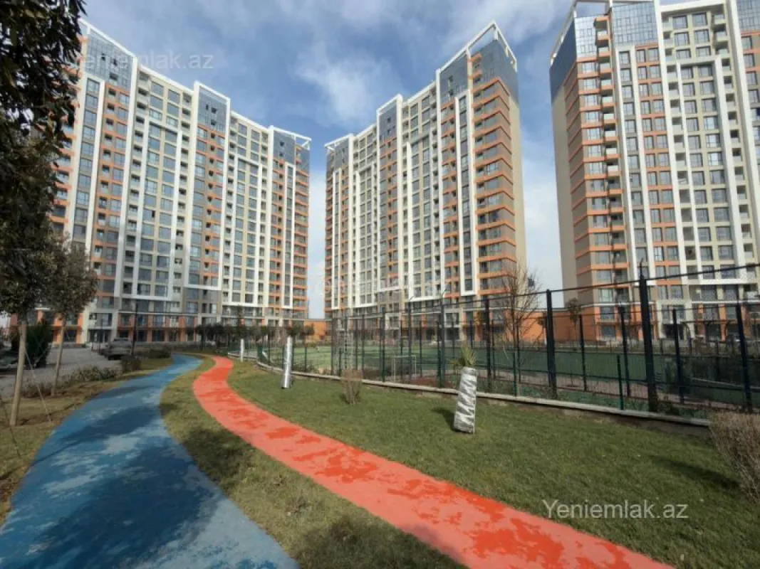 Satılır 3 otaqlı yeni tikili 68 m²