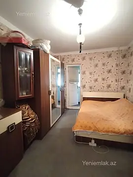 Satılır 2 otaqlı köhnə tikili 65 m²