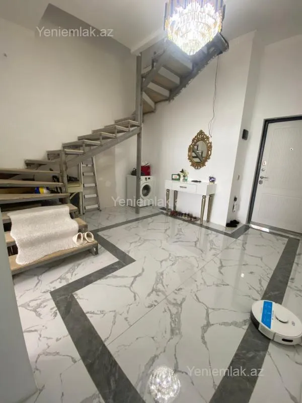 Satılır 3 otaqlı yeni tikili 90 m²