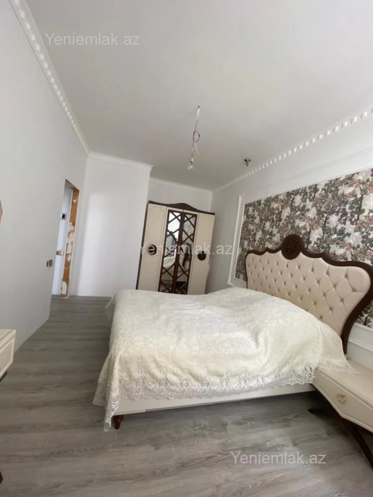 Satılır 3 otaqlı yeni tikili 90 m²