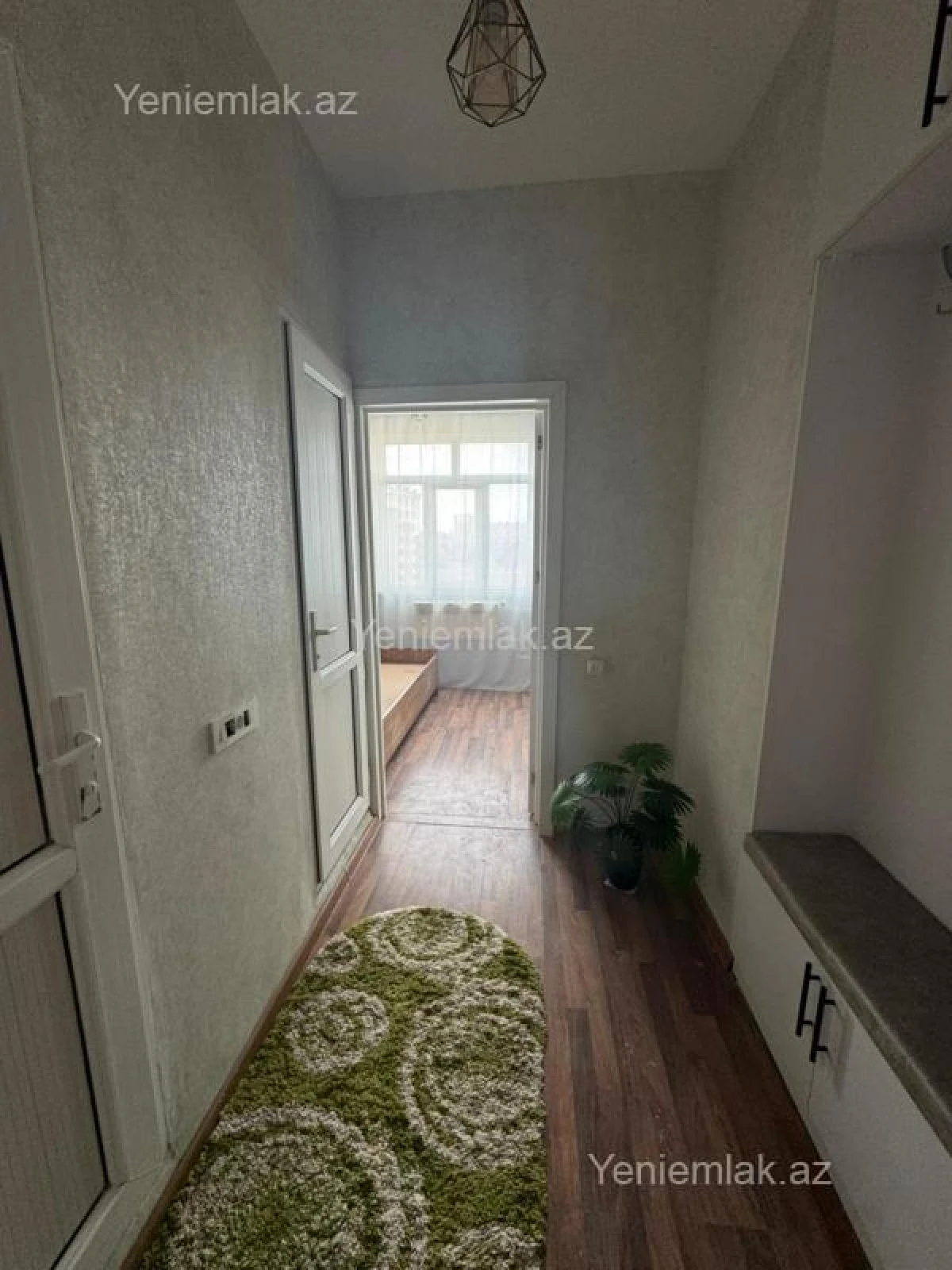 Satılır 2 otaqlı köhnə tikili 45 m²