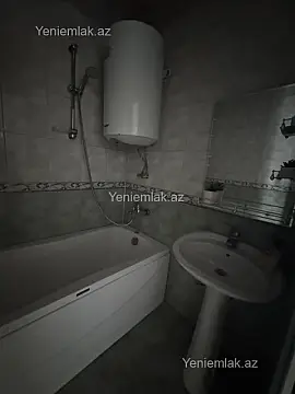 Satılır 2 otaqlı köhnə tikili 45 m²