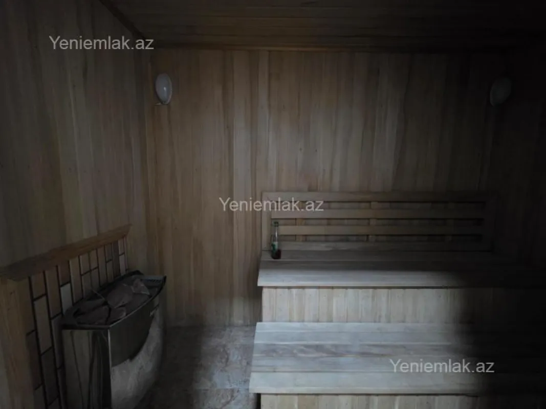 Satılır 4 otaqlı həyət evi 180 m²