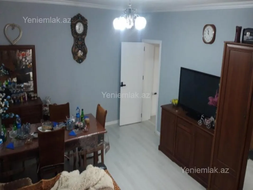 Satılır 2 otaqlı yeni tikili 77 m²