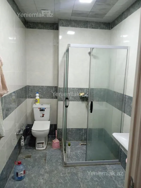 Satılır 3 otaqlı yeni tikili 81 m²